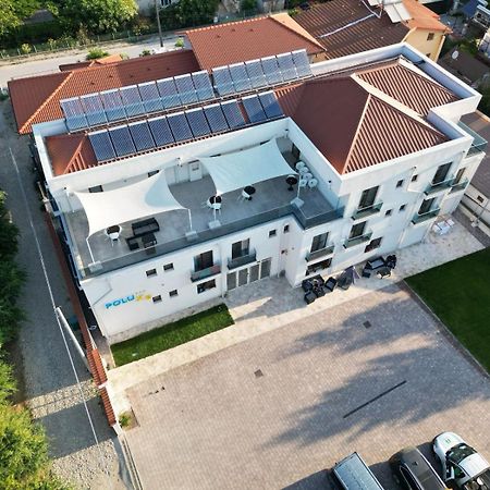 Polu-X Hotel Vama Veche Ngoại thất bức ảnh