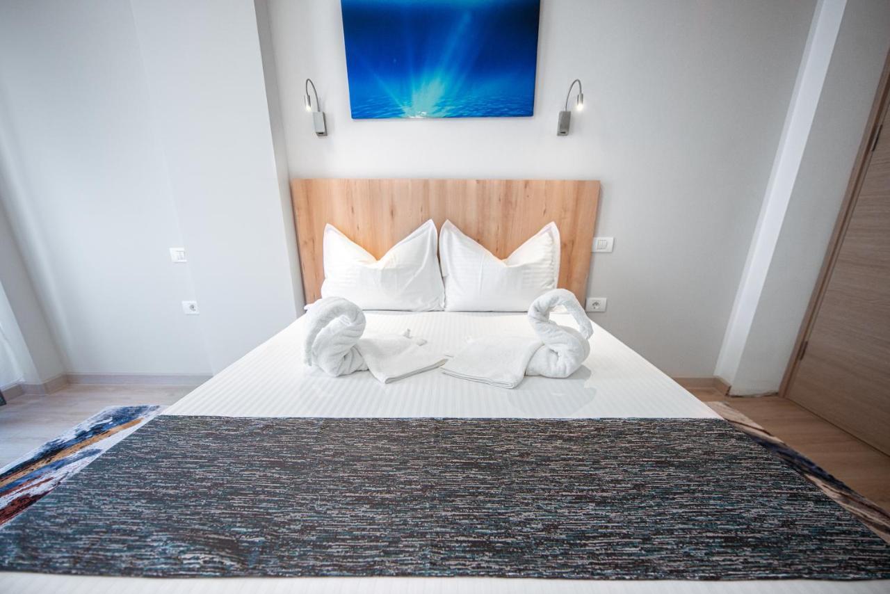 Polu-X Hotel Vama Veche Ngoại thất bức ảnh